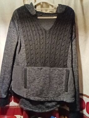 Women's SANCTUARY Charcoal Grey Cable-Knit V-Neck Hoodie Sweater